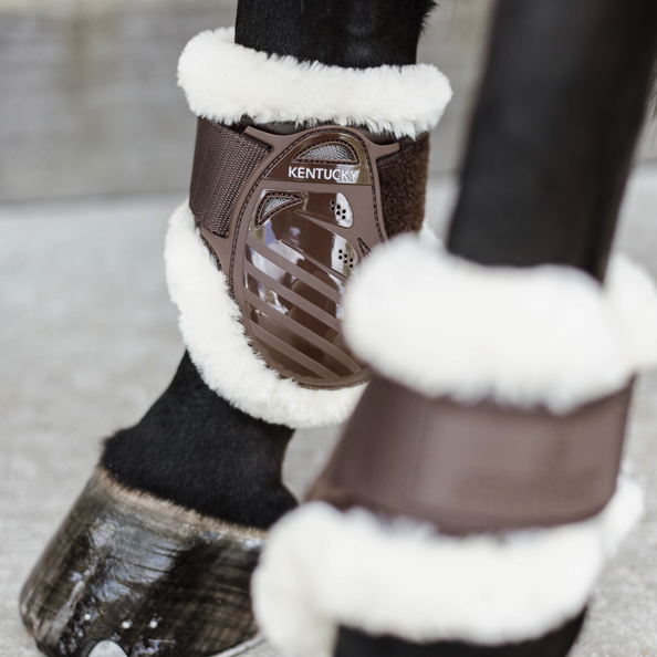 Vegan Sheepskin Young Horse fetlock boots7.png