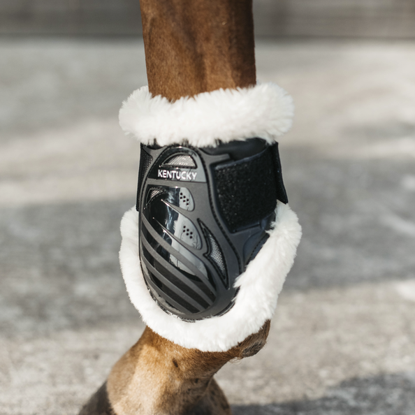 Vegan Sheepskin Young Horse fetlock boots2.webp